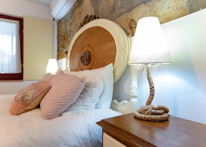 Red House 2- With Terrace Apartment Porto