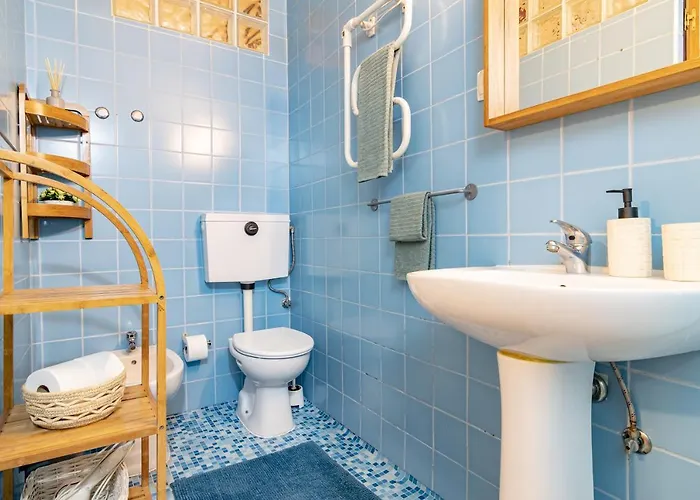 Red House 2- With Terrace