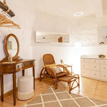 Red House 2- With Terrace